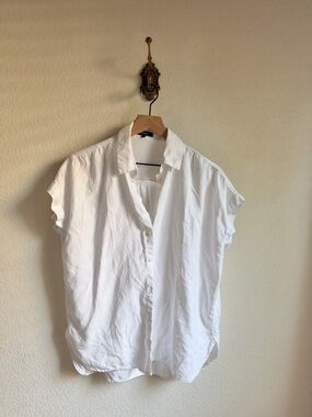 Quince White Short-Sleeve Button-Down Shirt